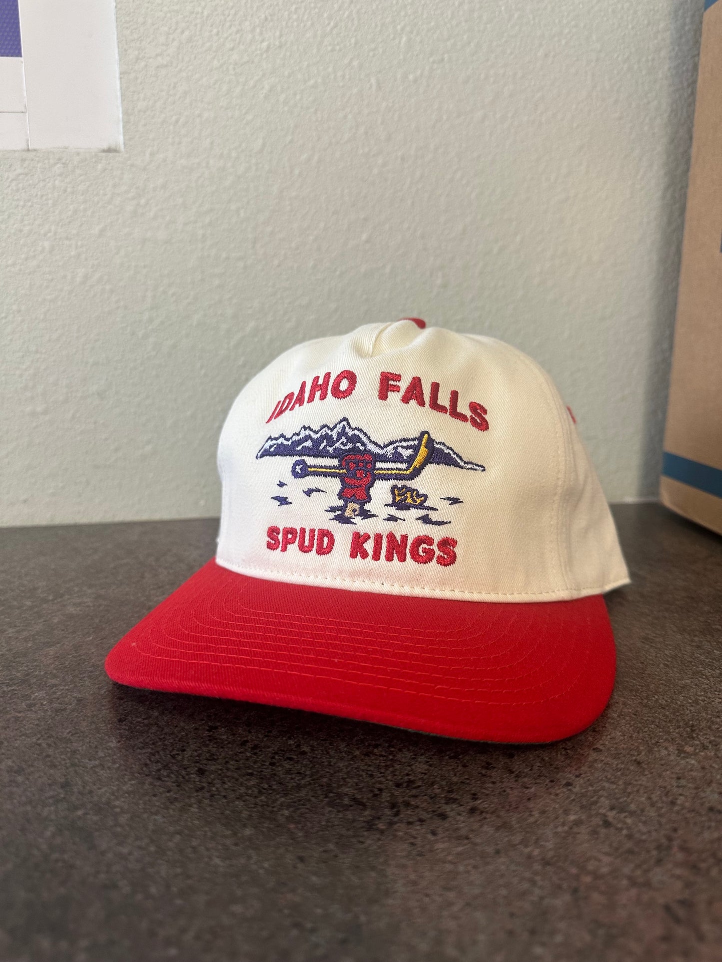 Celly Hockey Adjustable Cap